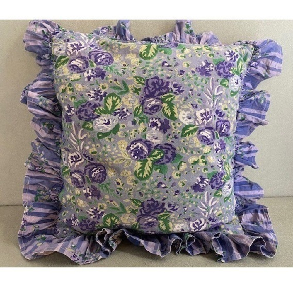 April Cornell Floral Ruffled Pillow Covers Purple‎ Green Cotton Set of 2 Vintage